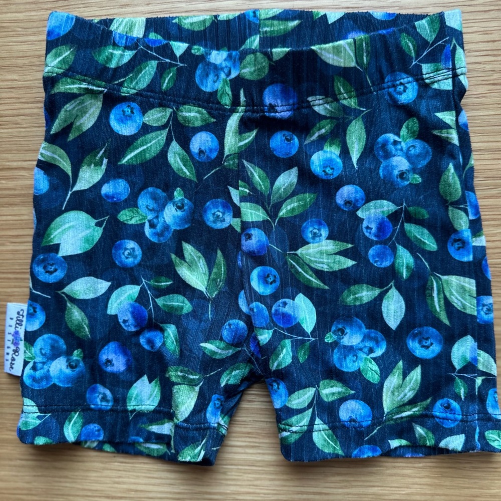 Like new girls biker shorts boutique